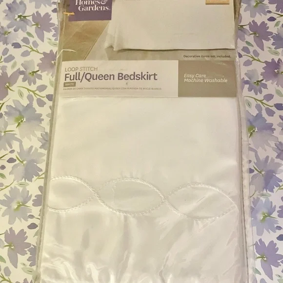 Better Homes & Garden F/Q Bedskirt / White / Loop Stitch * NEW NIP ** - Picture 1 of 2